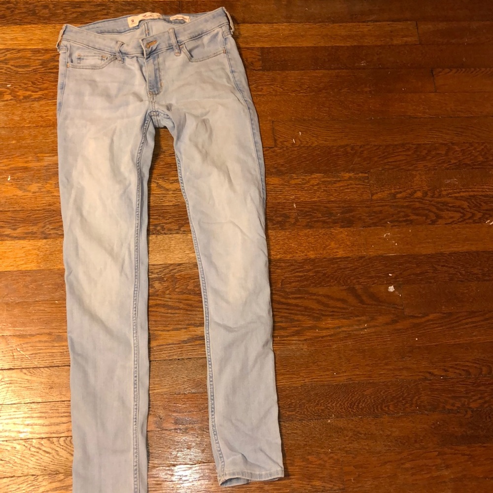 Hollister jeans!!